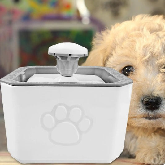 FUENTE DE AGUA PARA MASCOTAS CON FILTRO